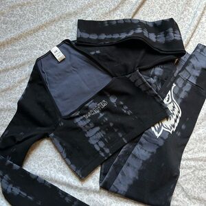 Darc Sport Black and Gray Tie-Dye Leggings